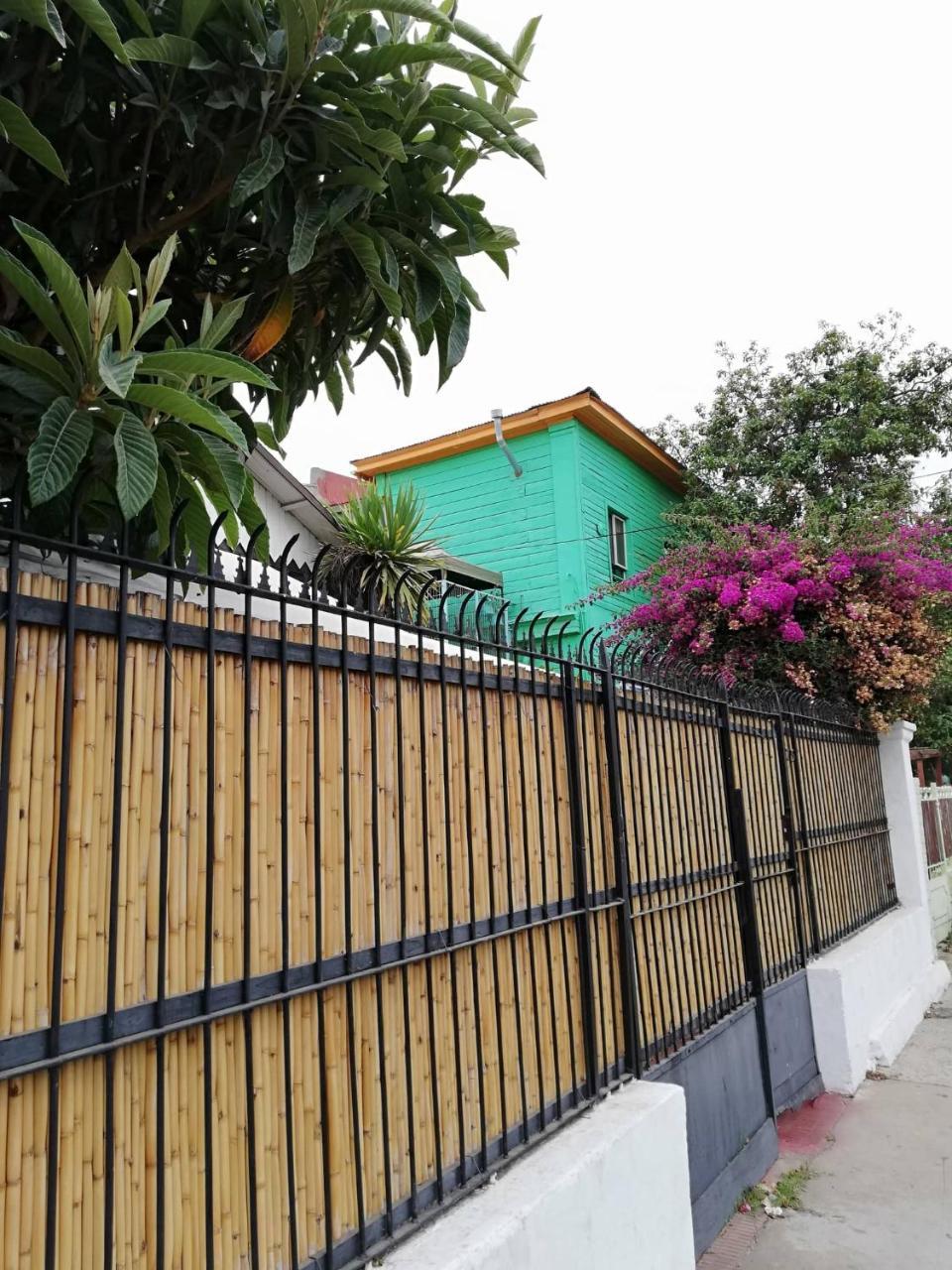 Hostal Casona De Chorrillos Vina del Mar Bagian luar foto